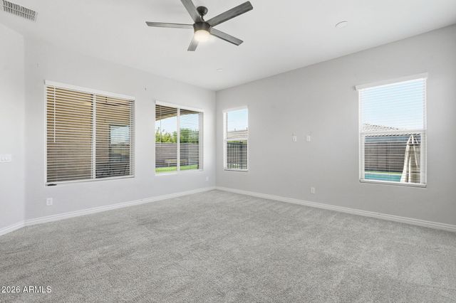 10631 E THATCHER Avenue, Mesa, AZ 85212
