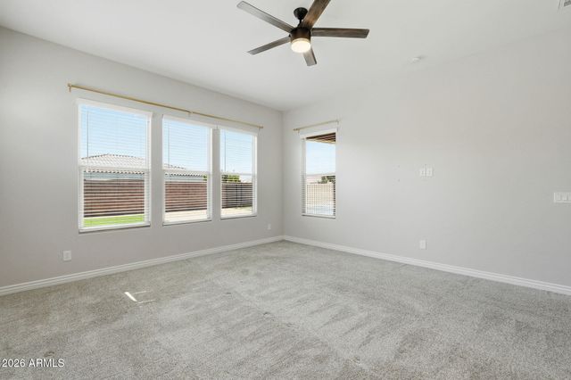 10631 E THATCHER Avenue, Mesa, AZ 85212
