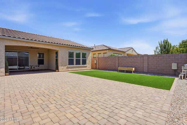 10631 E THATCHER Avenue, Mesa, AZ 85212