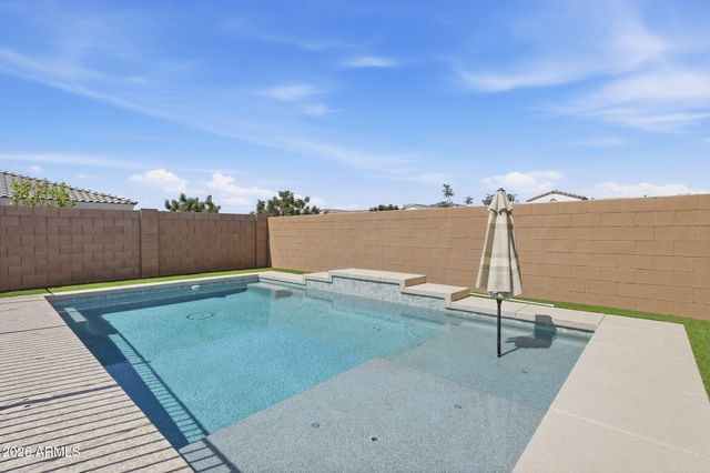 10631 E THATCHER Avenue, Mesa, AZ 85212