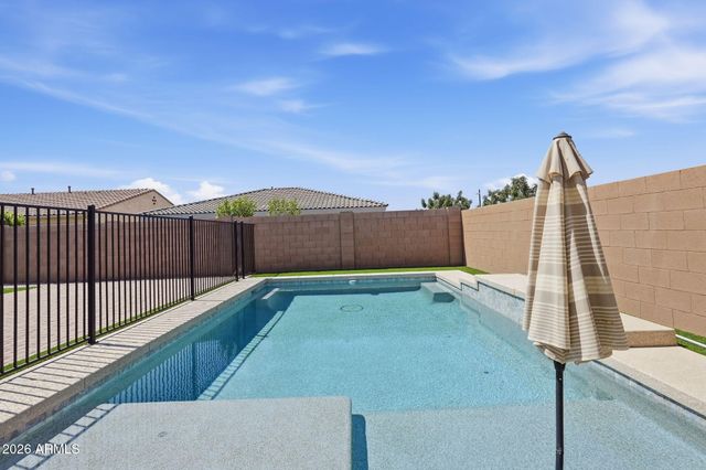 10631 E THATCHER Avenue, Mesa, AZ 85212