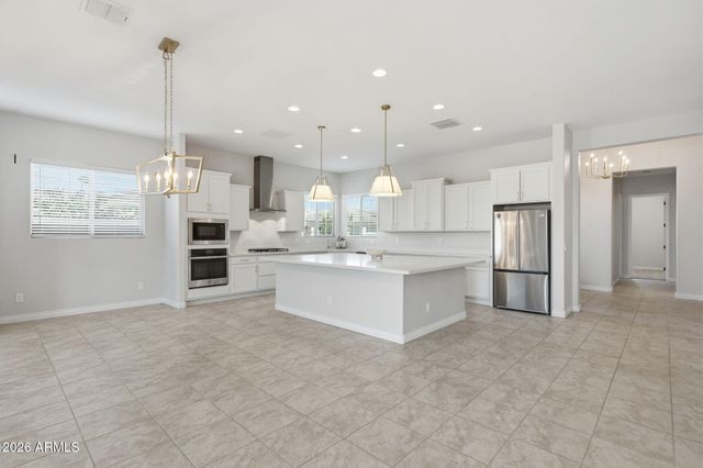 10631 E THATCHER Avenue, Mesa, AZ 85212