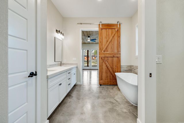 3451 Edison Avenue, Benton, AR 72015