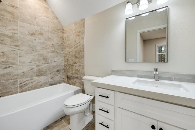 3451 Edison Avenue, Benton, AR 72015