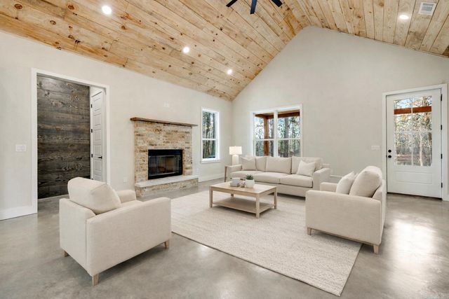 3451 Edison Avenue, Benton, AR 72015