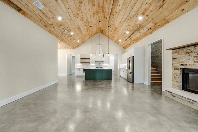 3451 Edison Avenue, Benton, AR 72015