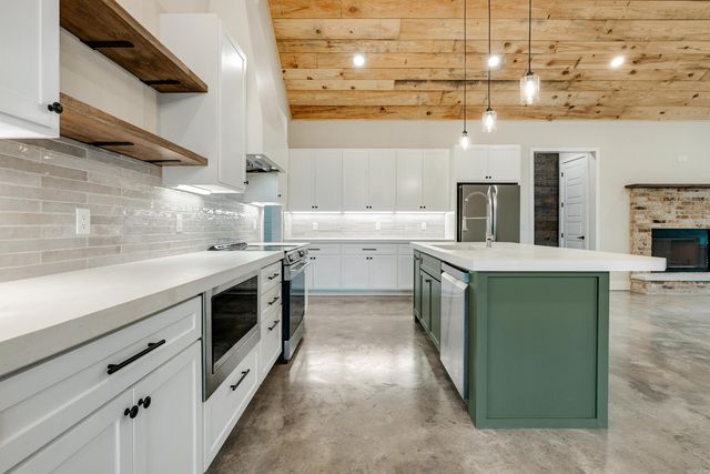 3451 Edison Avenue, Benton, AR 72015