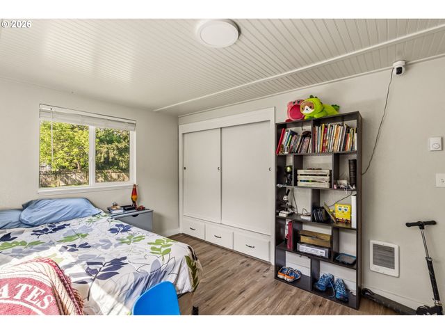 2567 WOOD Ave, Eugene, OR 97402