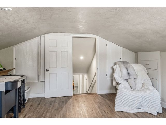 2567 WOOD Ave, Eugene, OR 97402