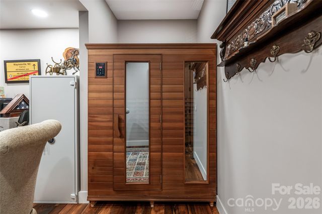 376 Wandering Trail, Waynesville, NC 28785