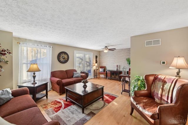 3030 Stratford Court, Loveland, OH 45140