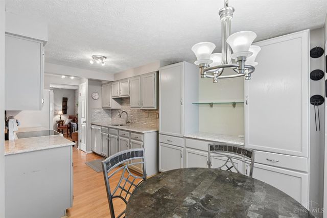 3030 Stratford Court, Loveland, OH 45140