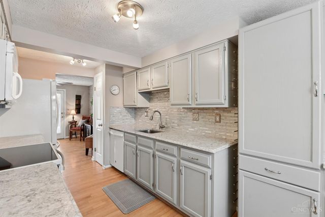 3030 Stratford Court, Loveland, OH 45140