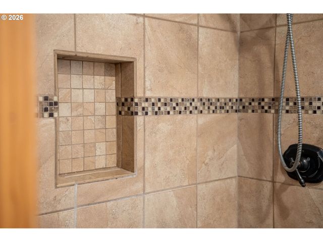16412 Ne 13TH St, Vancouver, WA 98684