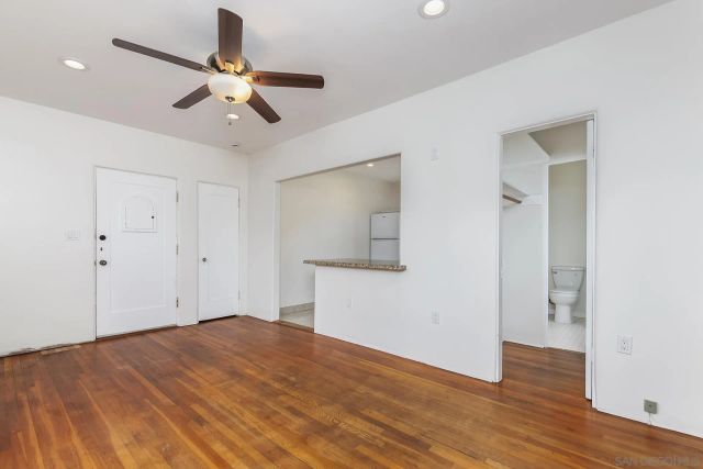 4438-44 Campus, San Diego, CA 92116