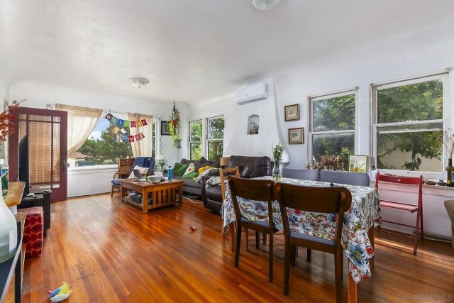 4438-44 Campus, San Diego, CA 92116