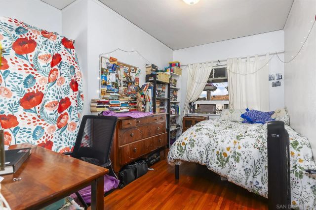 4438-44 Campus, San Diego, CA 92116