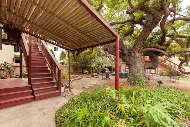 4438-44 Campus, San Diego, CA 92116