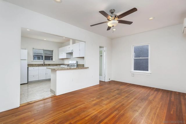 4438-44 Campus, San Diego, CA 92116