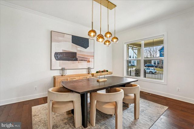 25000 FALLING BROOK CIR, Aldie, VA 20105