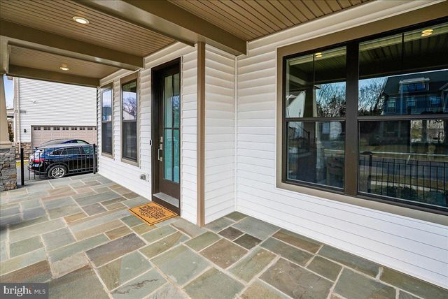 25000 FALLING BROOK CIR, Aldie, VA 20105