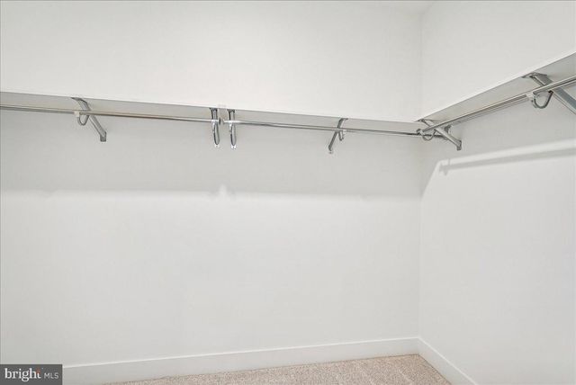 25000 FALLING BROOK CIR, Aldie, VA 20105