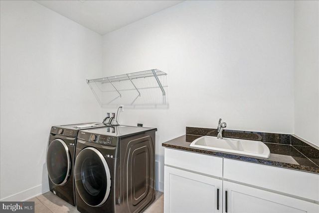 25000 FALLING BROOK CIR, Aldie, VA 20105