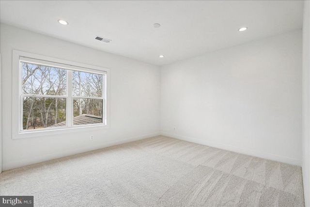 25000 FALLING BROOK CIR, Aldie, VA 20105