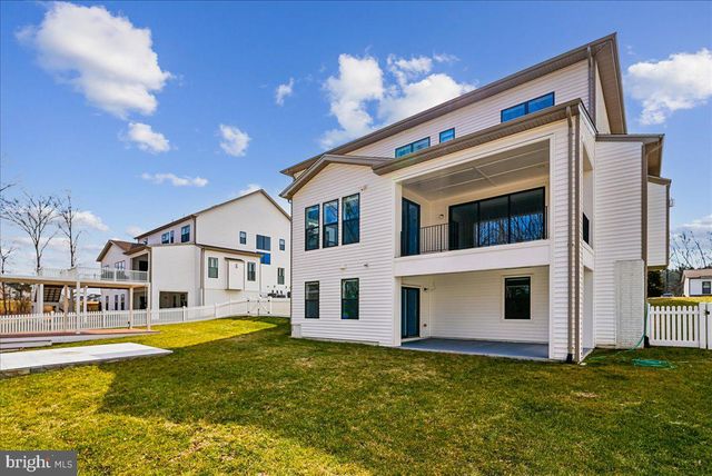 25000 FALLING BROOK CIR, Aldie, VA 20105