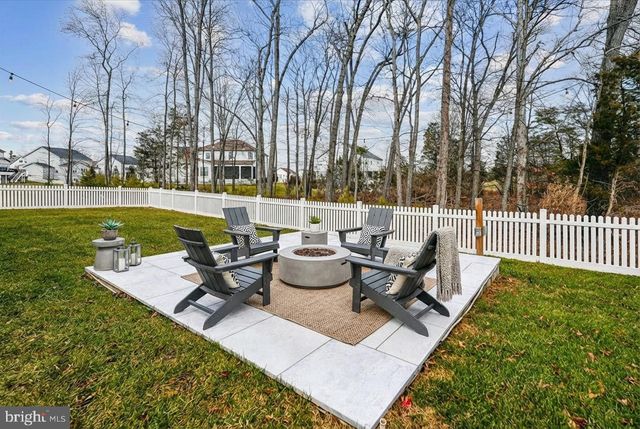 25000 FALLING BROOK CIR, Aldie, VA 20105