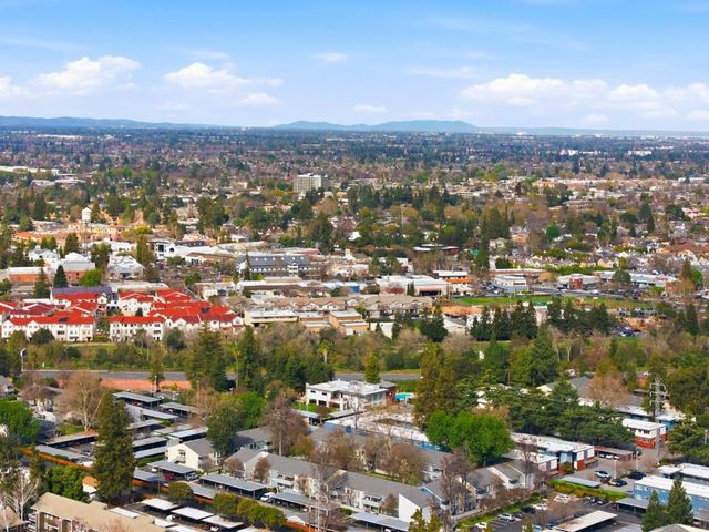 402 Union Avenue A, Campbell, CA 95008