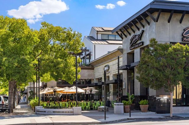 402 Union Avenue A, Campbell, CA 95008