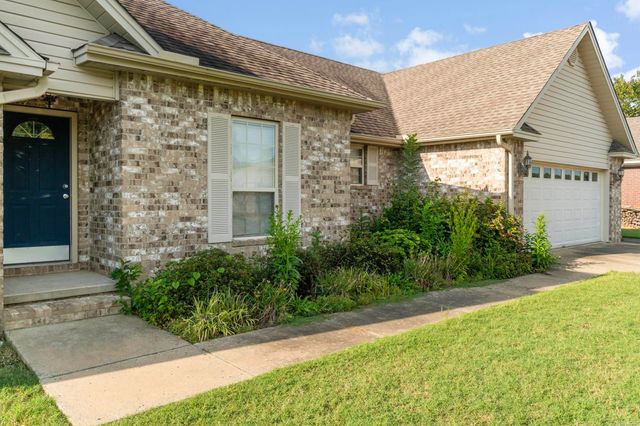 2109 Daniel Drive, Searcy, AR 72143