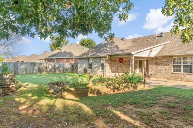 2109 Daniel Drive, Searcy, AR 72143