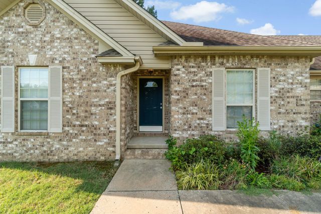 2109 Daniel Drive, Searcy, AR 72143