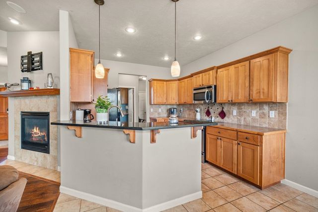 9901 W January Dr, Cheney, WA 99004