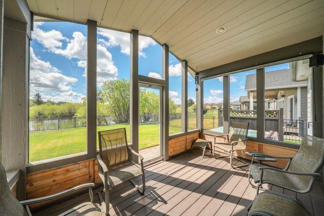 9901 W January Dr, Cheney, WA 99004