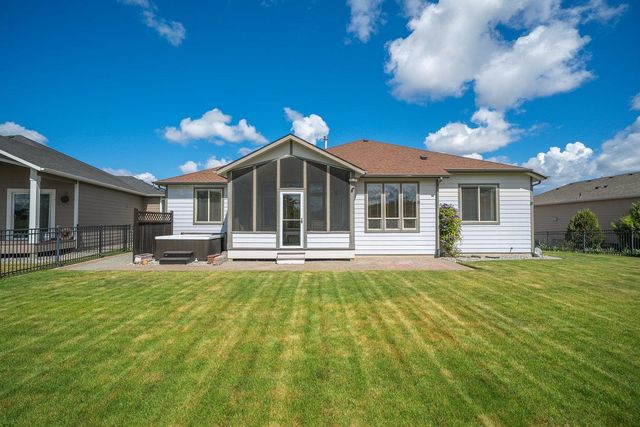 9901 W January Dr, Cheney, WA 99004