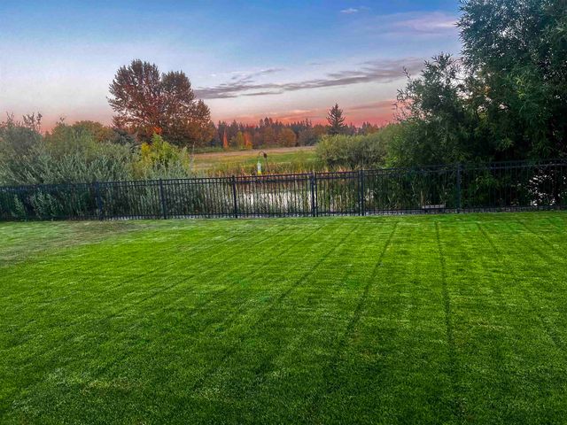 9901 W January Dr, Cheney, WA 99004