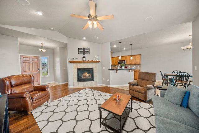 9901 W January Dr, Cheney, WA 99004