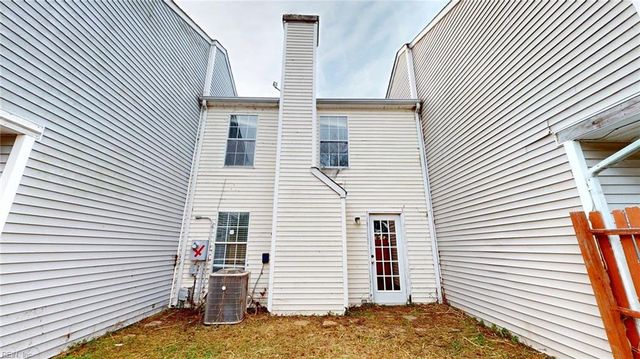 134 Wexford DR E, Suffolk, VA 23434