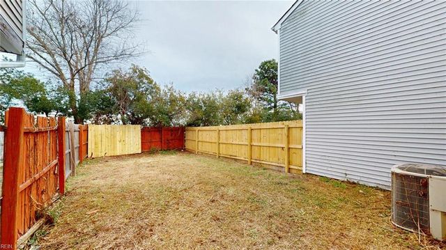 134 Wexford DR E, Suffolk, VA 23434