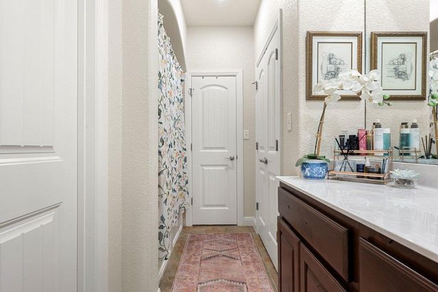 6708 Menchaca RD 2, Austin, TX 78745