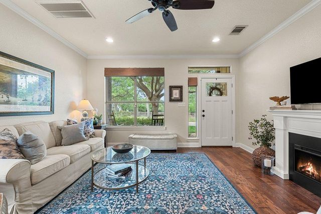 6708 Menchaca RD 2, Austin, TX 78745