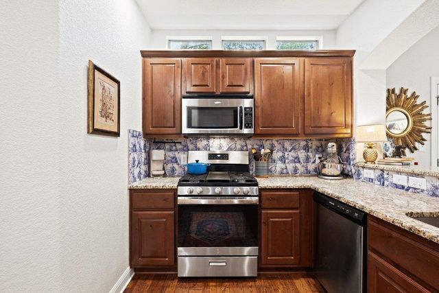 6708 Menchaca RD 2, Austin, TX 78745