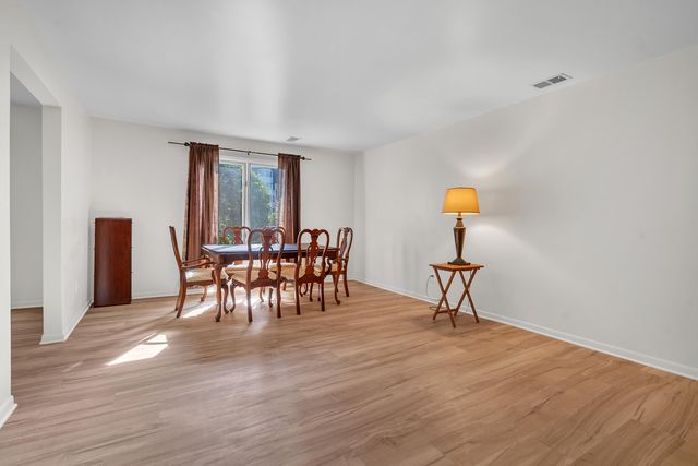 8745 Janeway Court J3, Munster, IN 46321