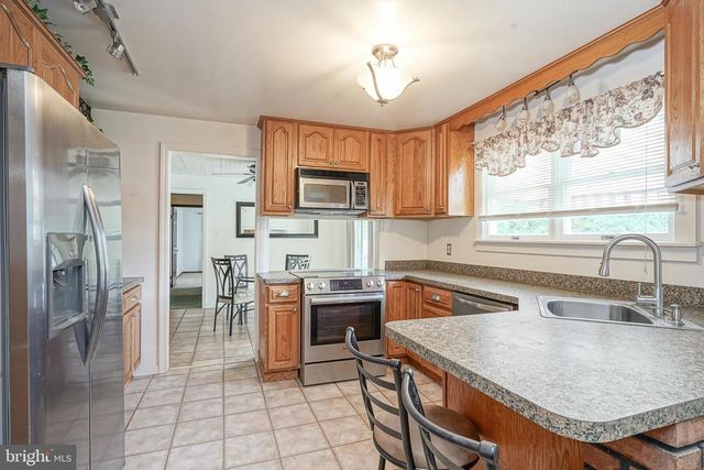 142 MAIN RD, Hammonton, NJ 08037