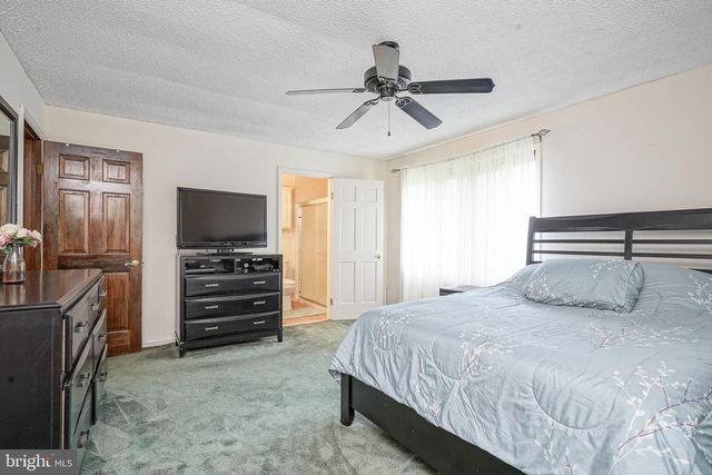 142 MAIN RD, Hammonton, NJ 08037