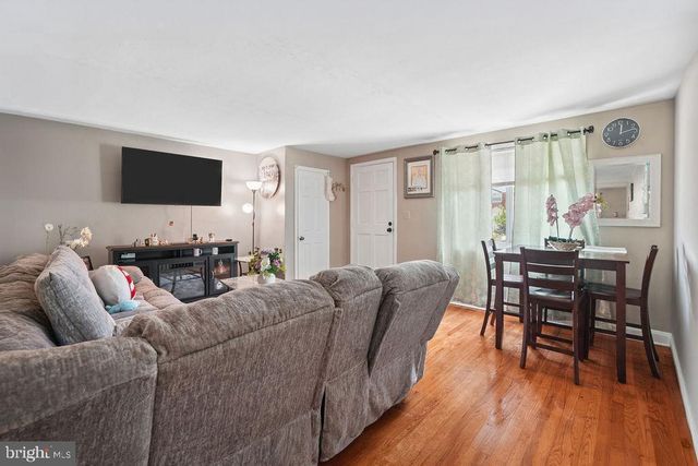 1918 CHURCH RD, Baltimore, MD 21222