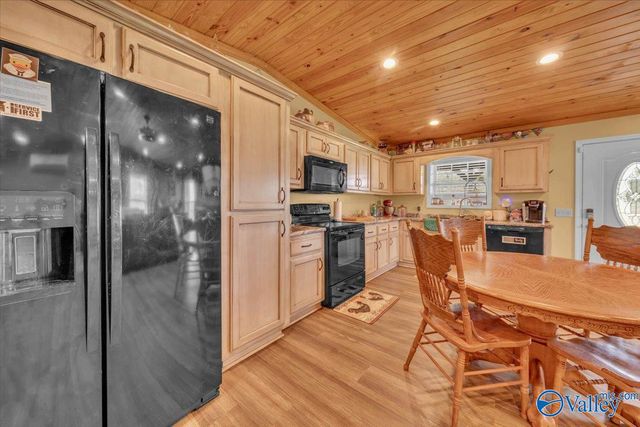 65 County Road 340, Geraldine, AL 35974